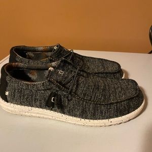 Mens size 14 hey dudes